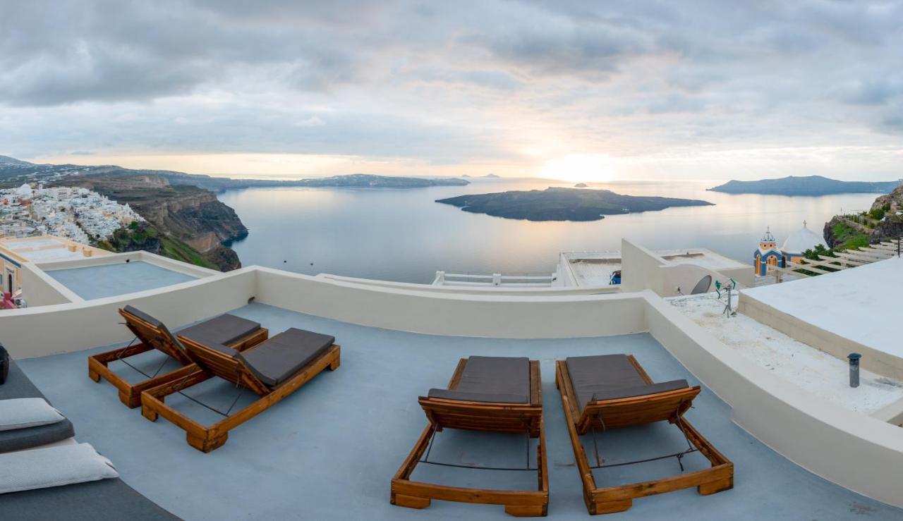 Aparthotel Caldera Cliff Illusion à Fira  Extérieur photo